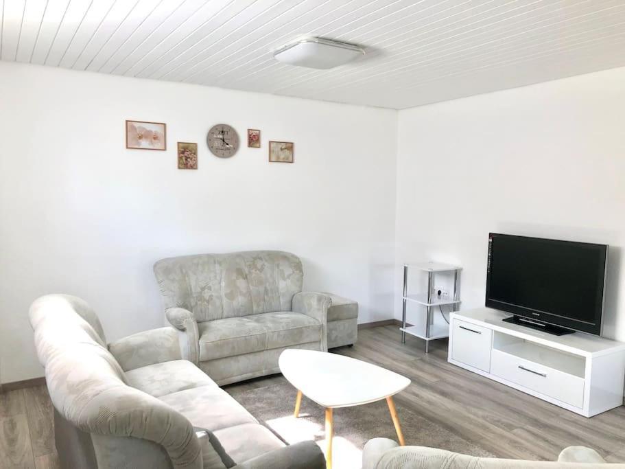 Schoene Ferienwohnung Direkt Am Neckar Deisslingen Exterior photo